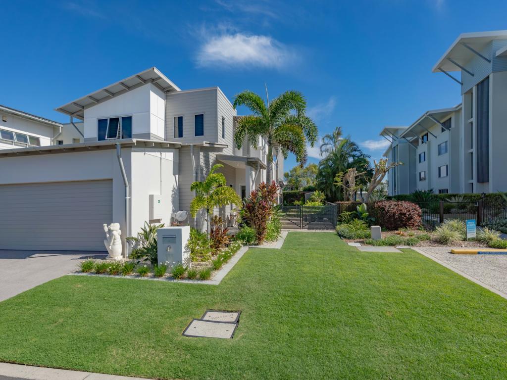 111/8 SPINNAKER DR, SANDSTONE POINT, QLD 4511
