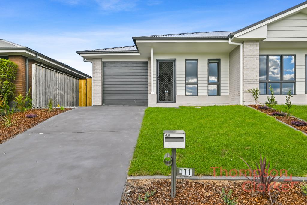 1/11 STILLWATER PDE, CHISHOLM, NSW 2322