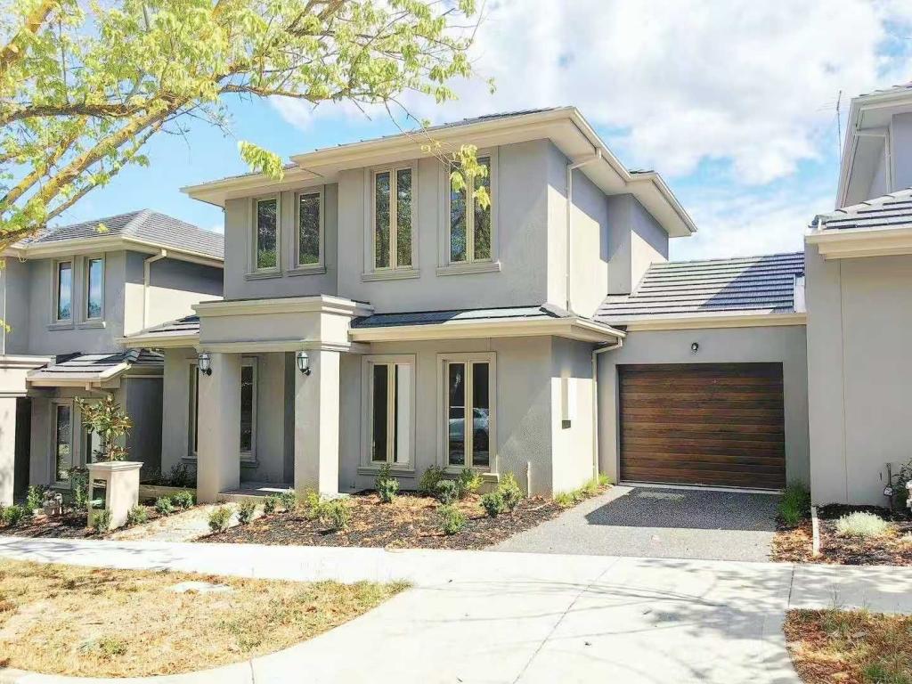 16 Loma Linda Gr, Balwyn North, VIC 3104