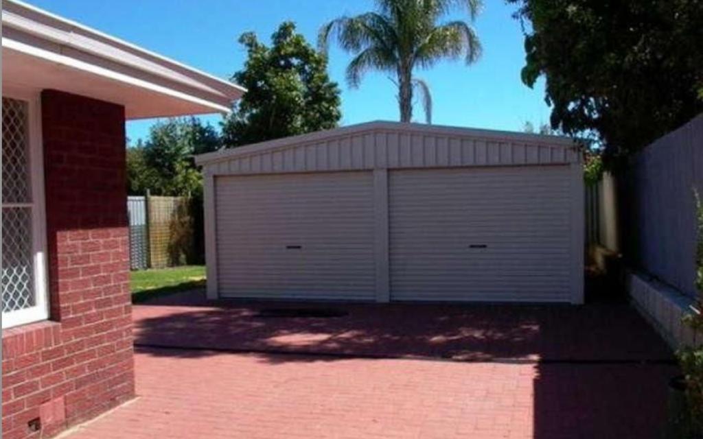 25 Aintree St, Hamersley, WA 6022