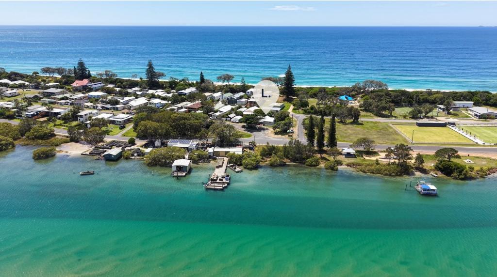 89 CARRABOI ST, WOOLI, NSW 2462