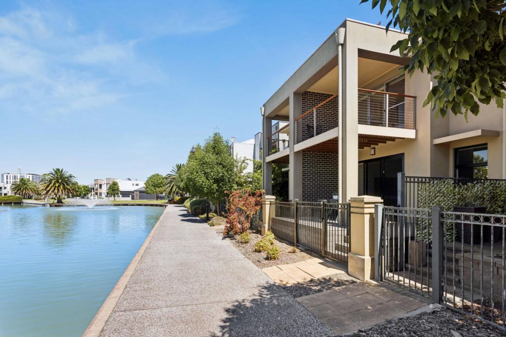 26a Nelson Cres, Mawson Lakes, SA 5095