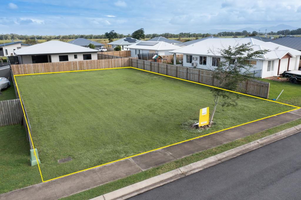 34 TAMARIND CRES, PROSERPINE, QLD 4800