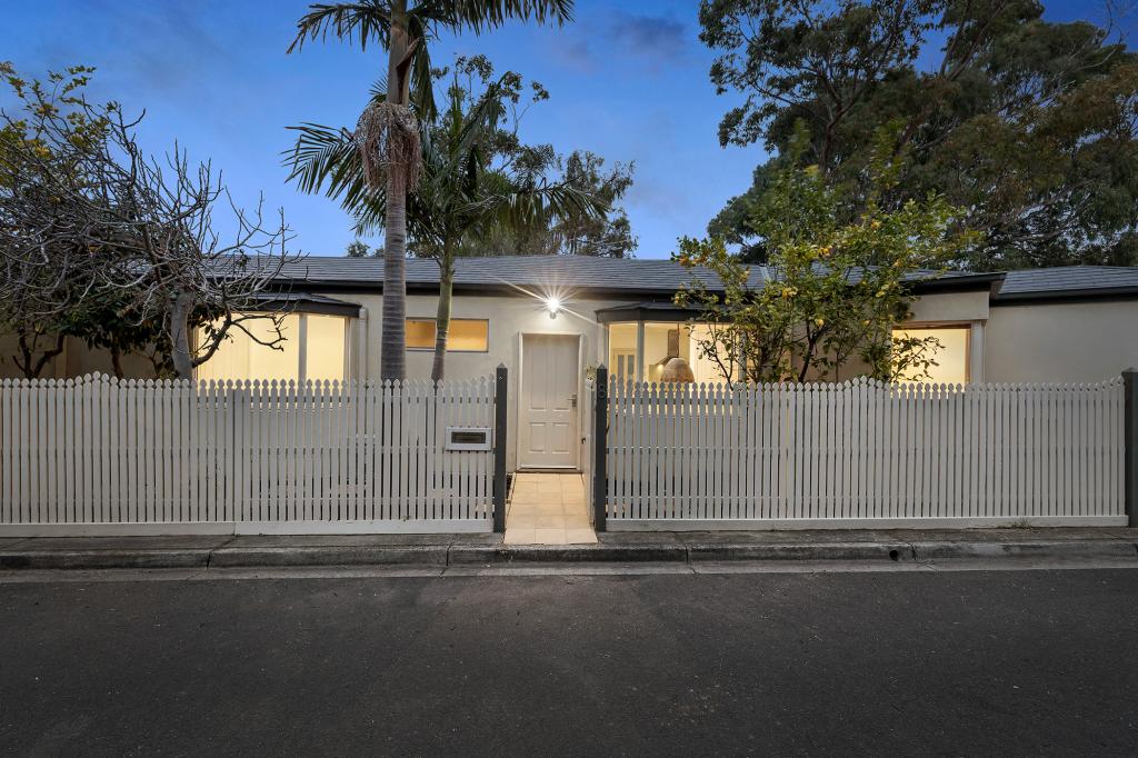 8 Bonanza Lane, Beaumaris, VIC 3193