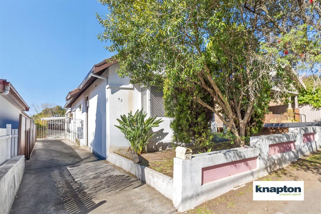 42 QUIGG ST S, LAKEMBA, NSW 2195