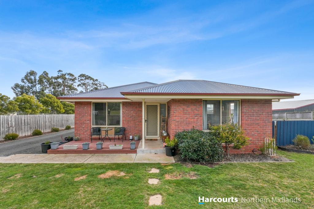 11 GRANT ST, CAMPBELL TOWN, TAS 7210