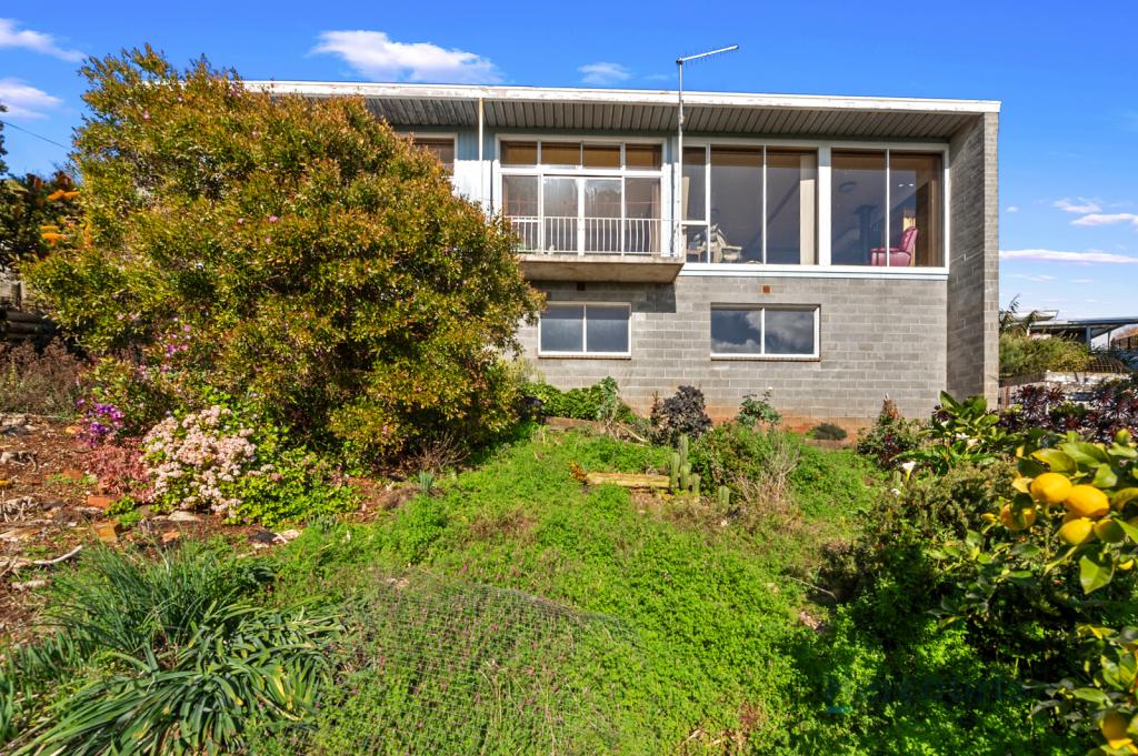 17-19 Quinn St, Penguin, TAS 7316