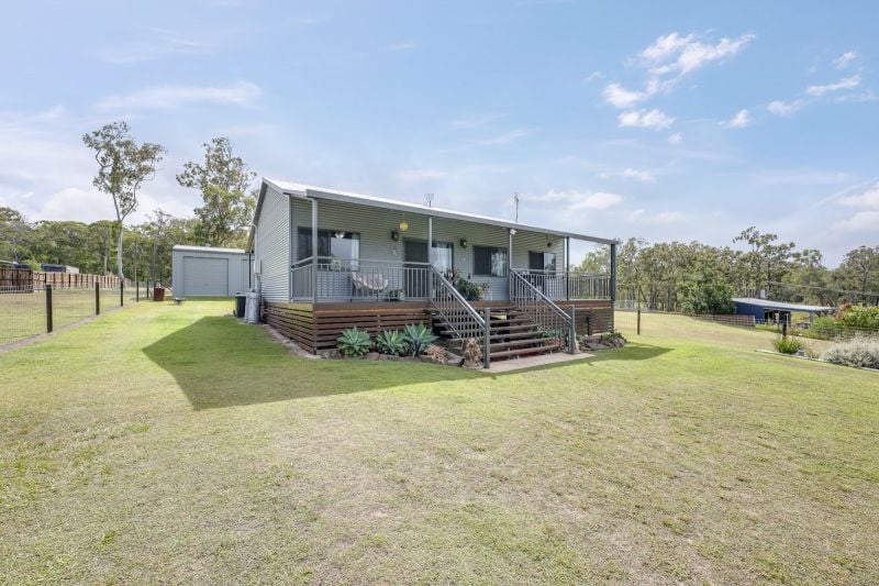 11 Helmore St, Miara, QLD 4673