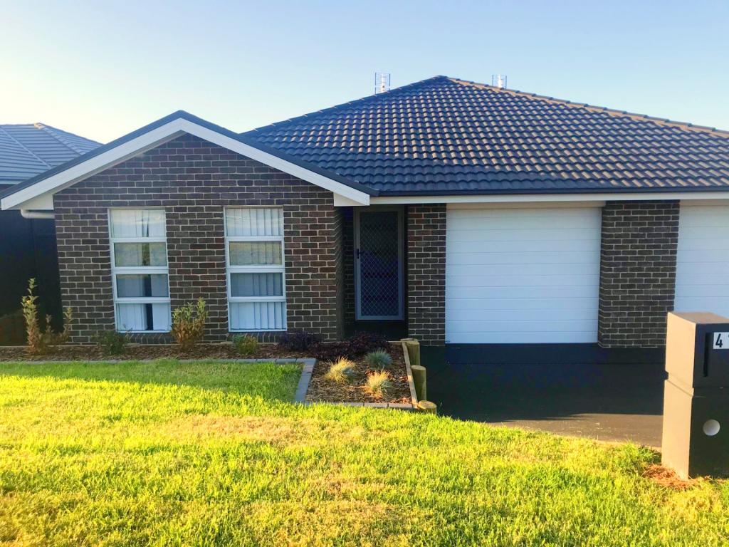 41 ARDENNES CCT, GILLIESTON HEIGHTS, NSW 2321