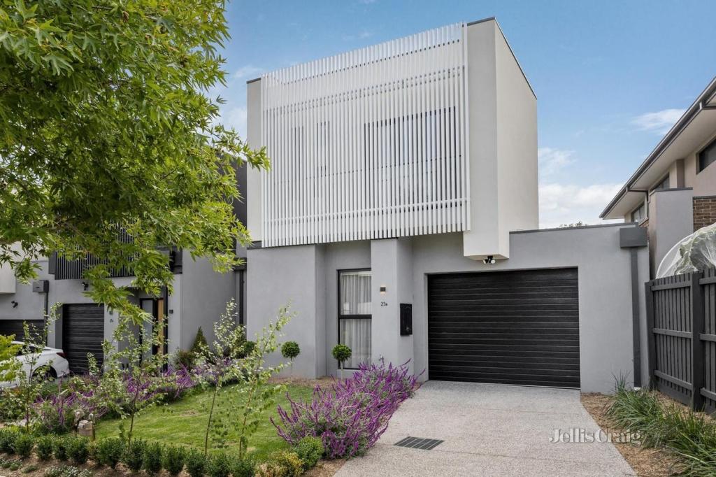 23b Buckingham Cres, Doncaster, VIC 3108