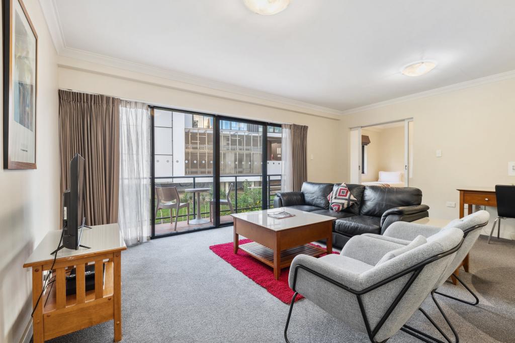 302/112 MOUNTS BAY RD, PERTH, WA 6000