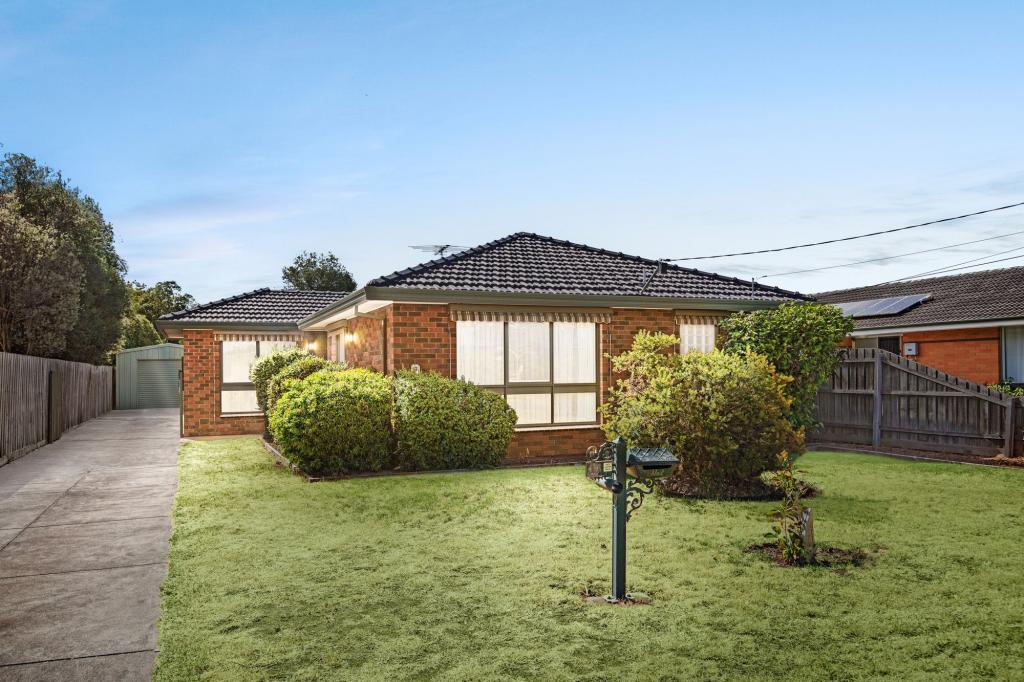 19 Leigh St, Werribee, VIC 3030