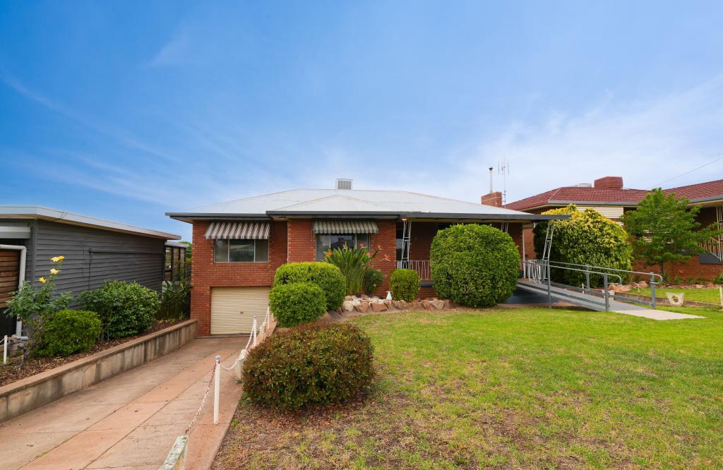 7 Middleton St, Parkes, NSW 2870