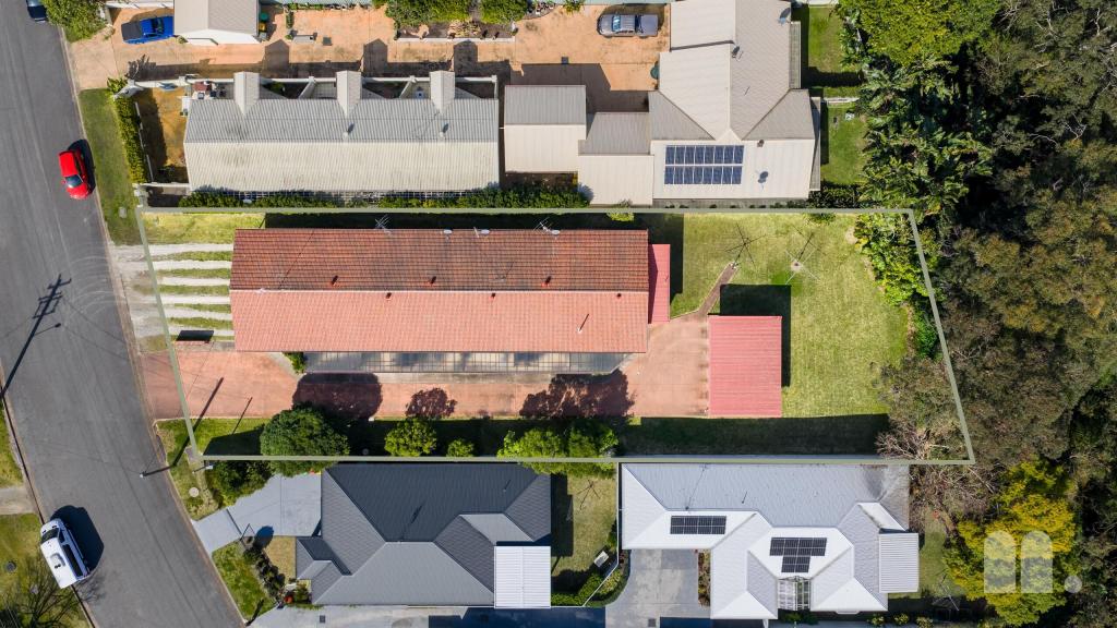 35 TUDOR ST, BELMONT, NSW 2280