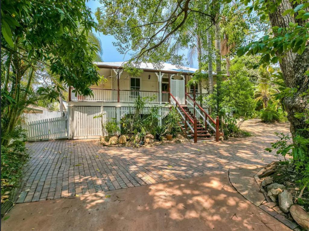 654 Robinson Rd W, Aspley, QLD 4034