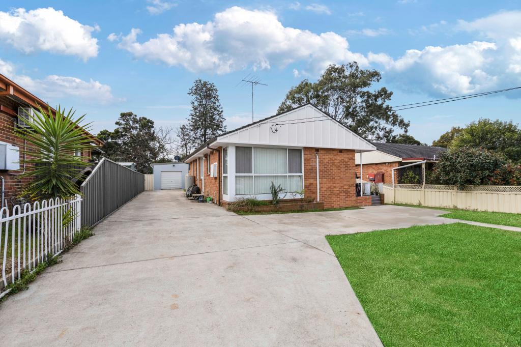 13 & 13a Athel St, North St Marys, NSW 2760