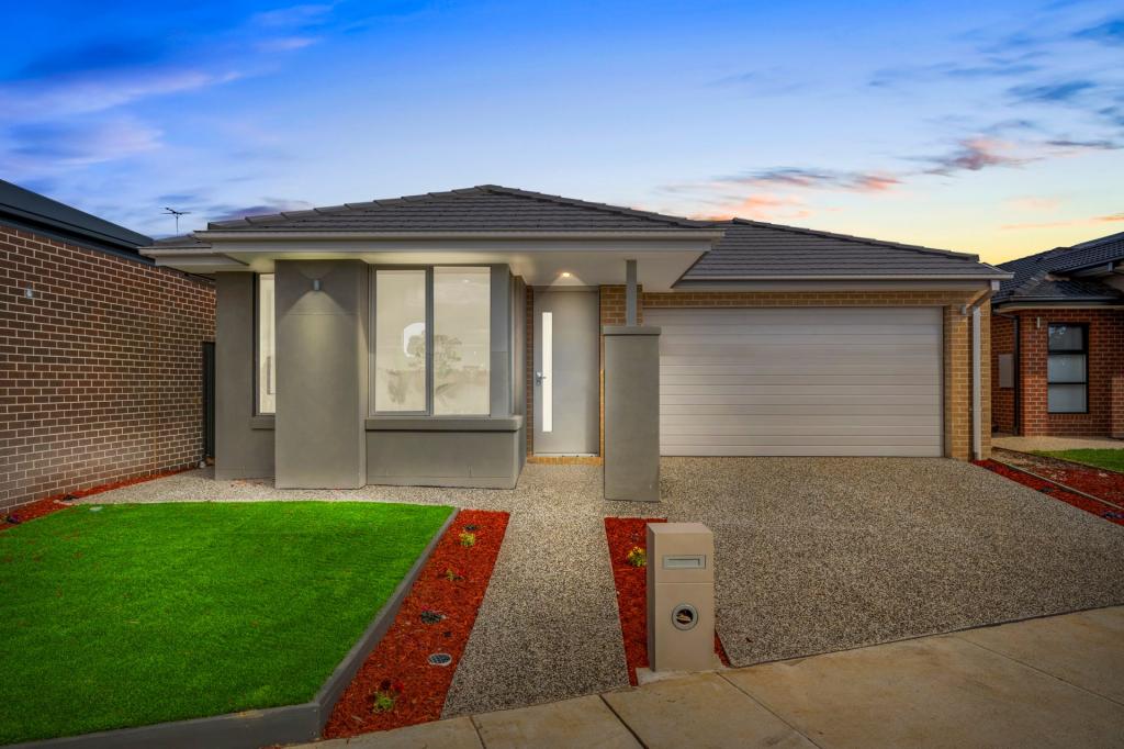 44 Uplands Cres, Melton South, VIC 3338