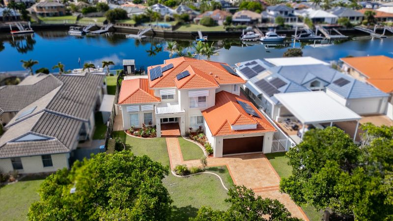 19 Trimaran Ct, Banksia Beach, QLD 4507