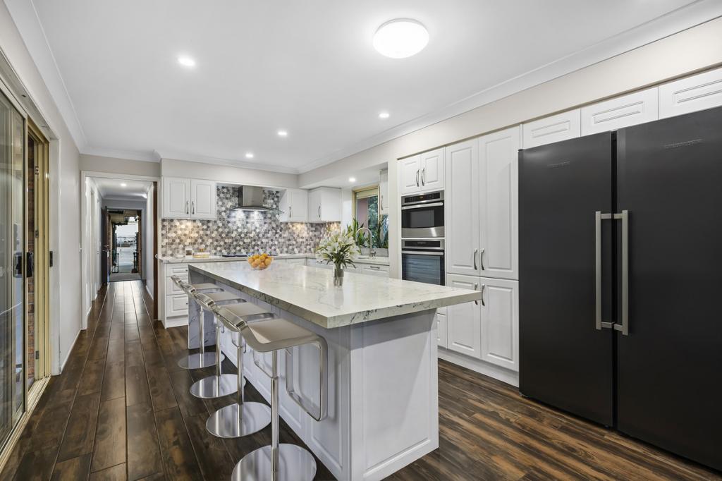 33 Gladstone St, Moorooka, QLD 4105
