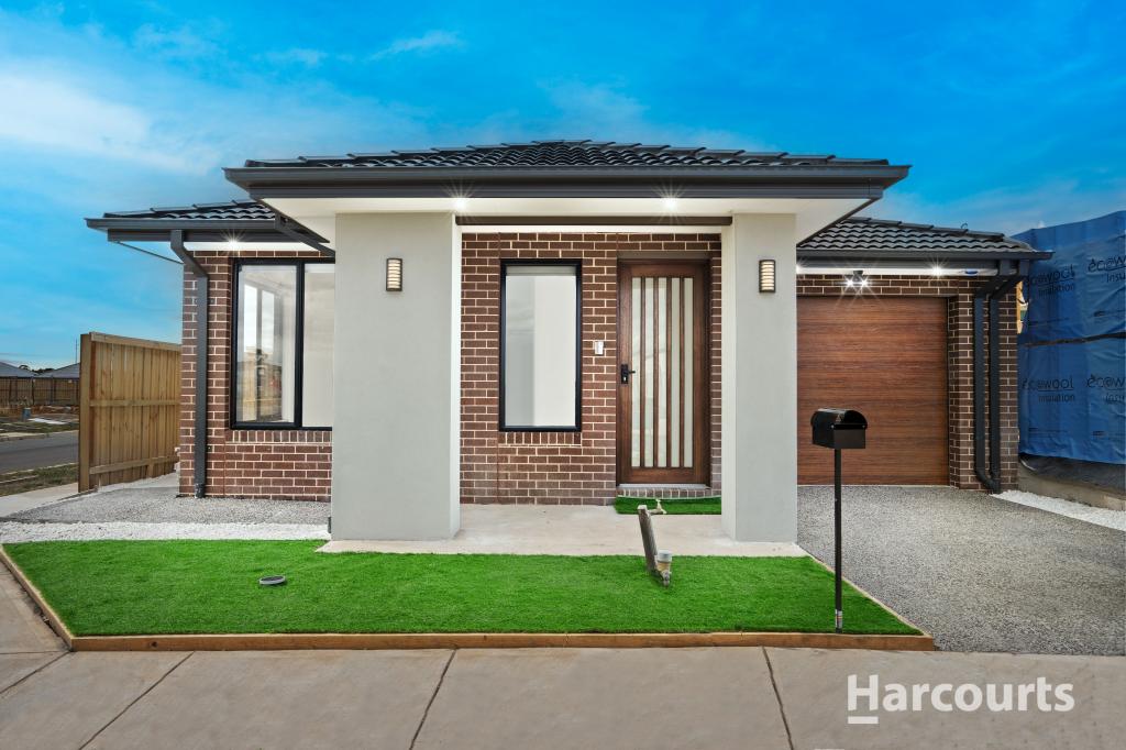 1 URQUHART ST, ROCKBANK, VIC 3335