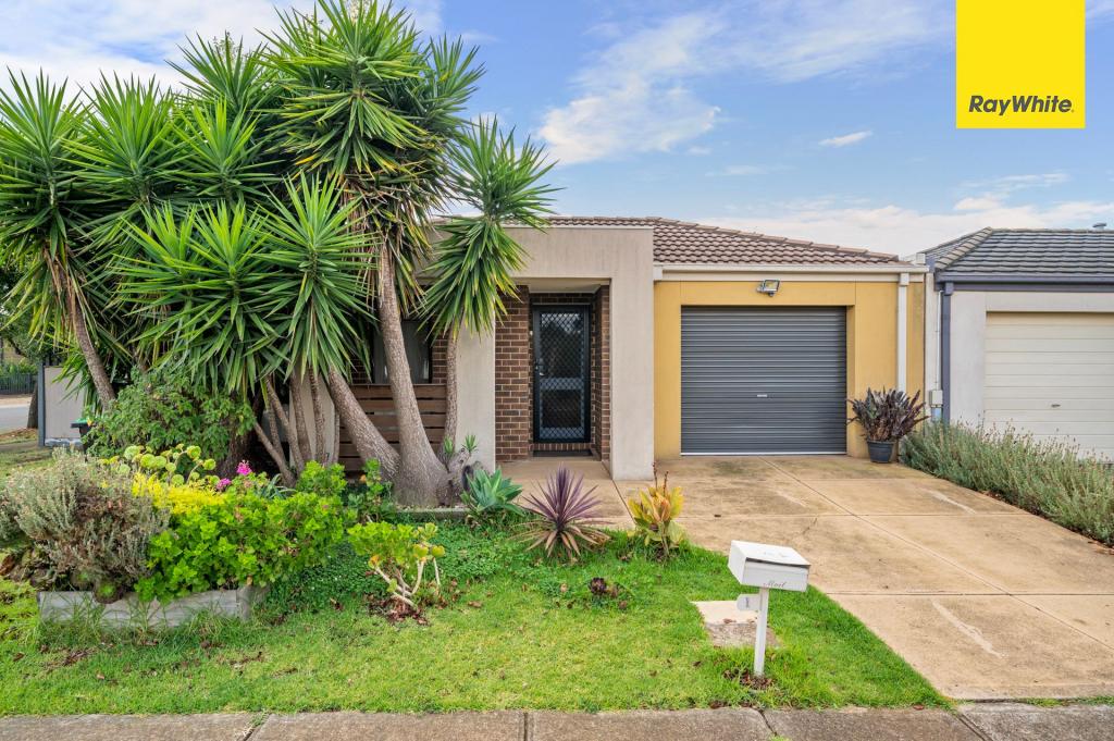 1 TANDARA CCT, MELTON WEST, VIC 3337