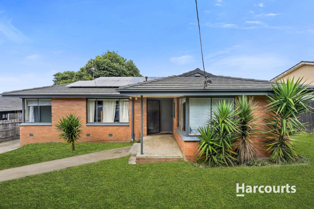11 LEONARD CT, PAKENHAM, VIC 3810