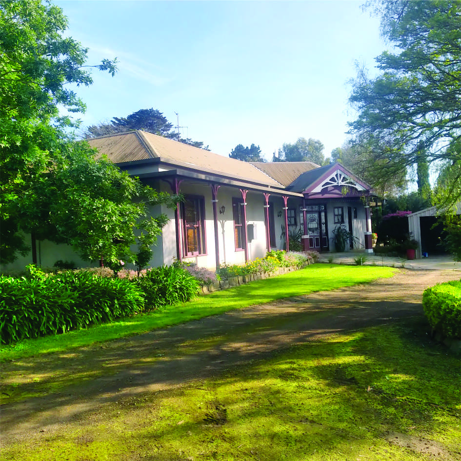 320 Bridge Rd, Woodford, VIC 3281