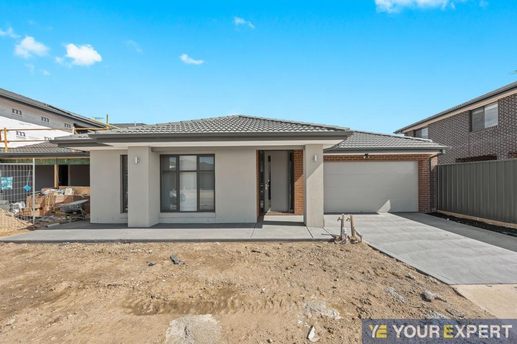 2 Mocha Gr, Clyde North, VIC 3978