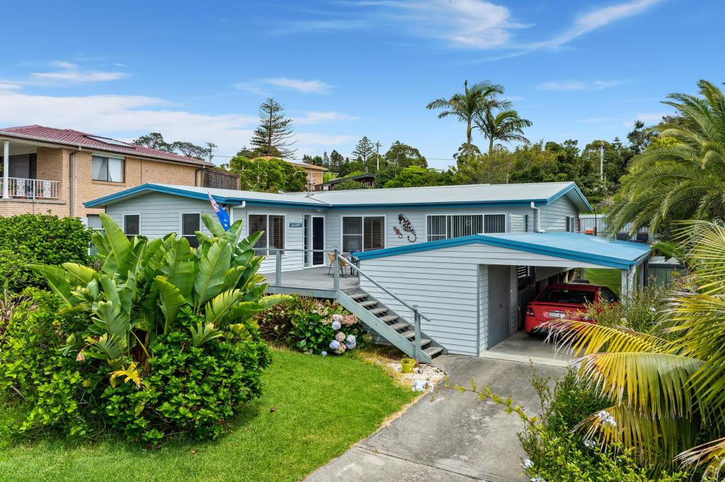 75 Salmon St, Tuross Head, NSW 2537