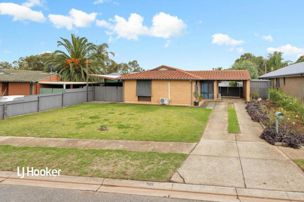 22 Ramsay Way, Para Hills West, SA 5096