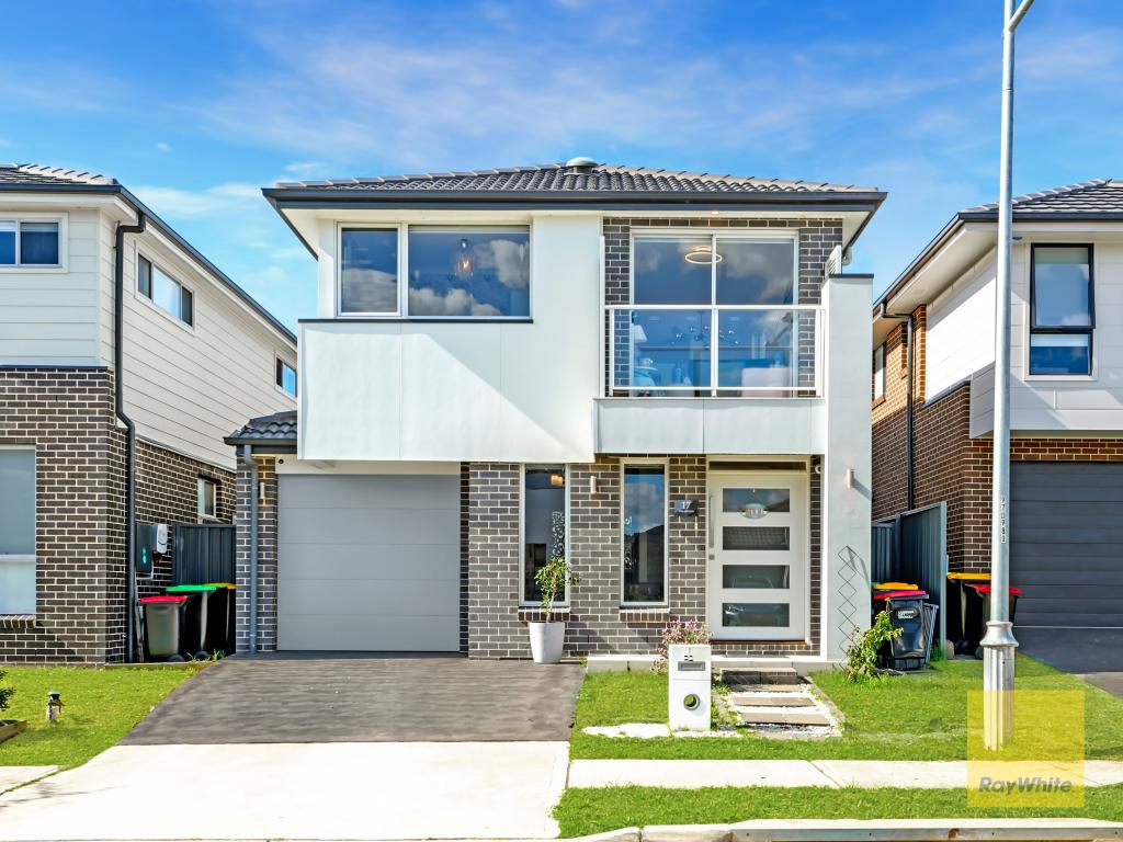 17 Leadership St, Leppington, NSW 2179
