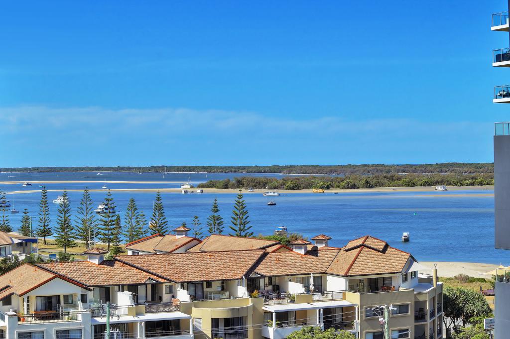 813/17 Bath St, Labrador, QLD 4215