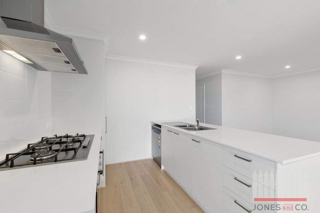 8 Wobbegong Gra, Two Rocks, WA 6037