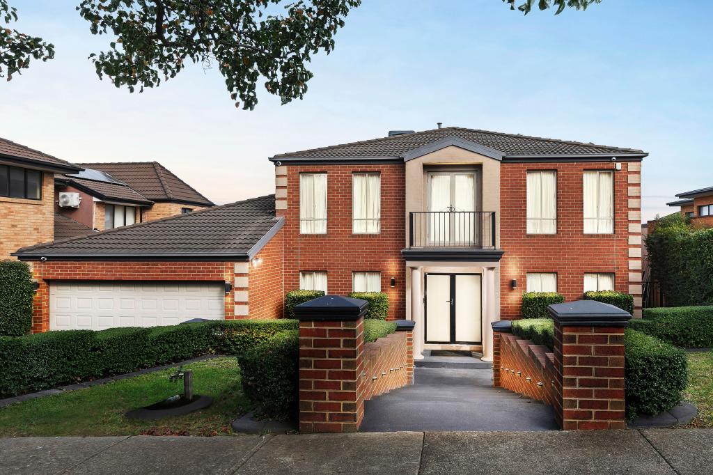 5 HELMSDALE CRES, GREENVALE, VIC 3059