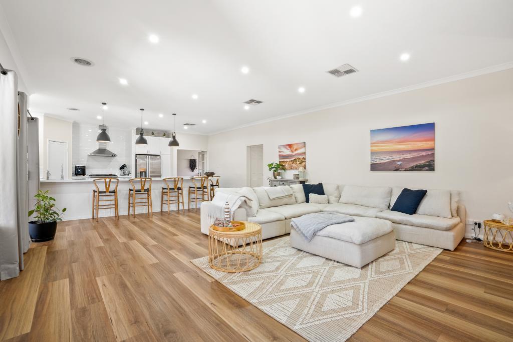 2 Anzio Ct, Secret Harbour, WA 6173