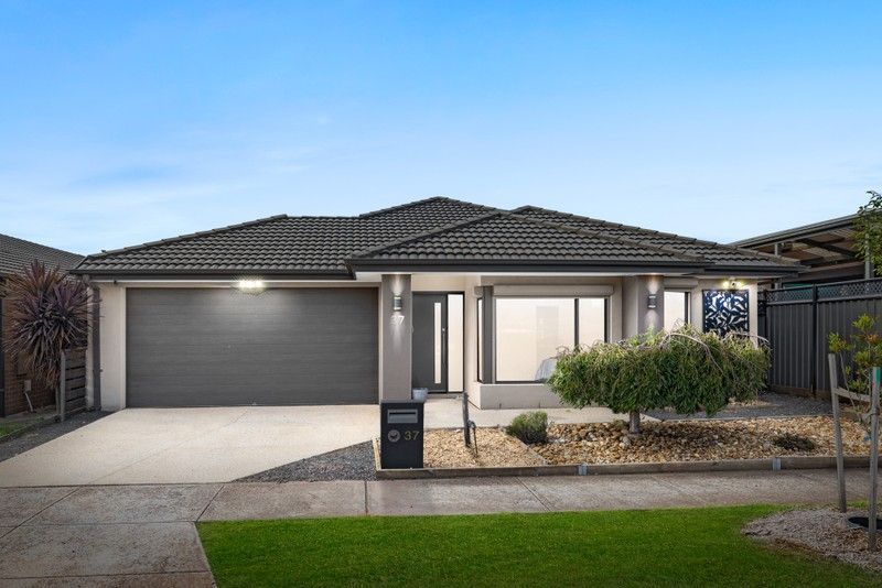 37 Northbridge Dr, Tarneit, VIC 3029