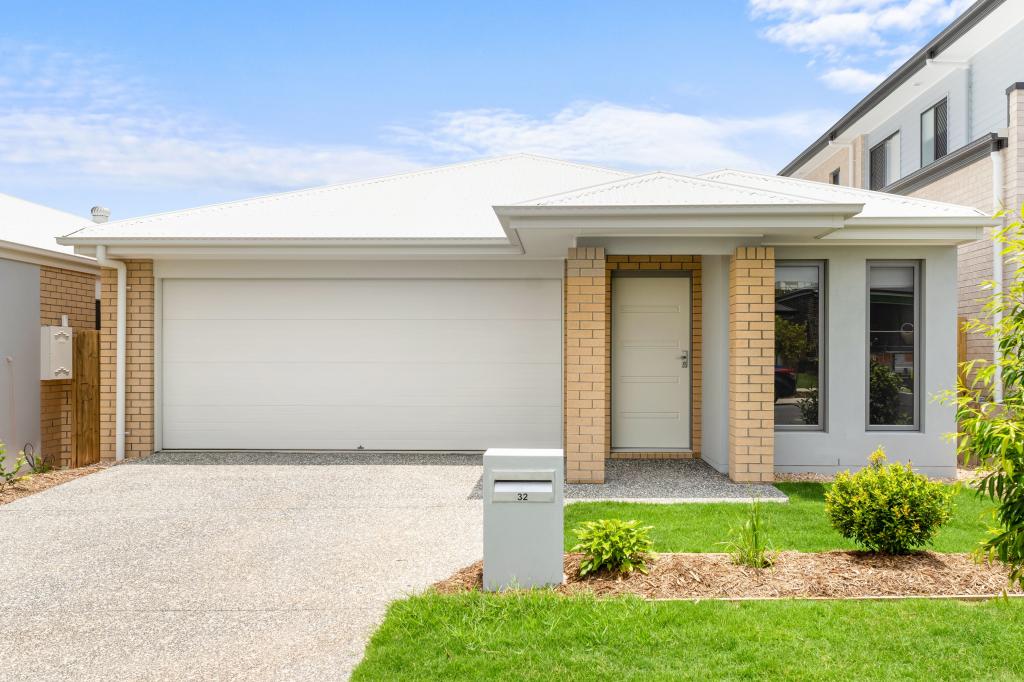 32 Mundaring Way, Spring Mountain, QLD 4300