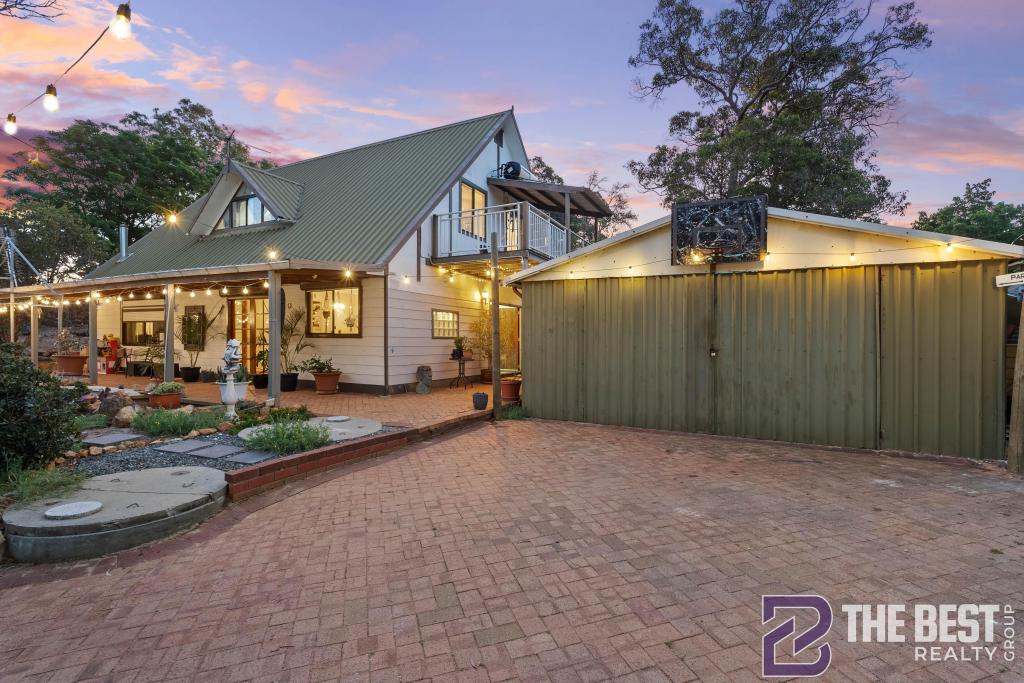 4 Topaz Ct, Mount Richon, WA 6112