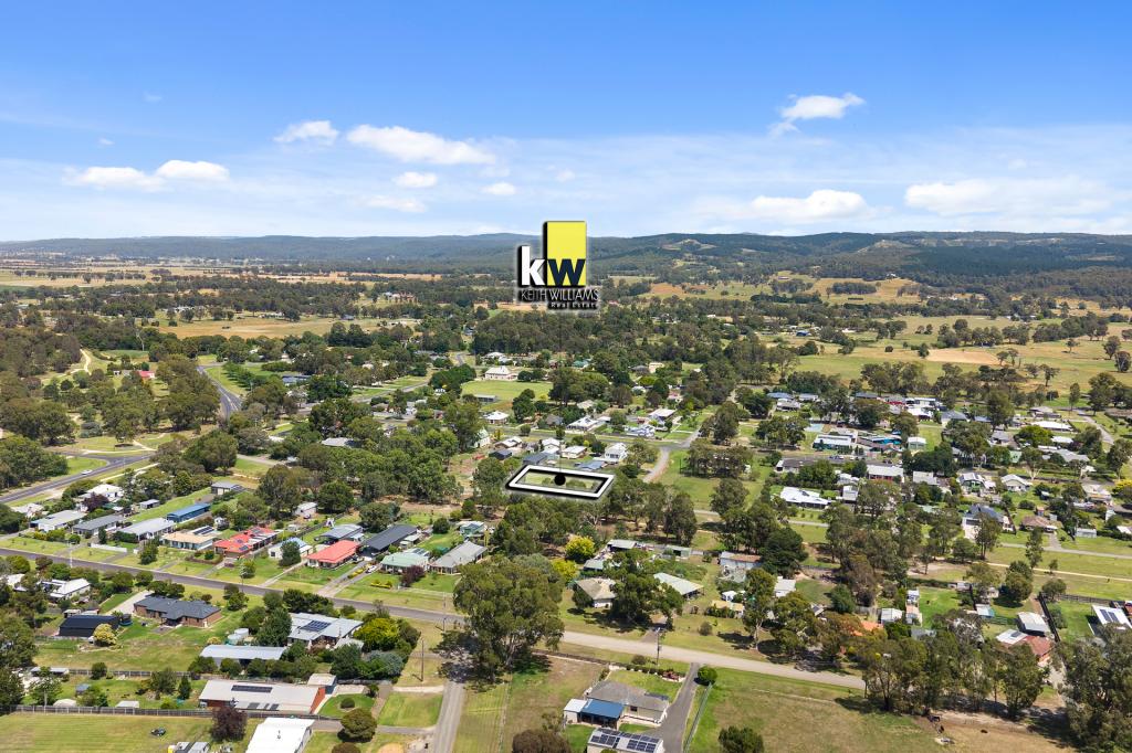 26 Stewart St, Toongabbie, VIC 3856