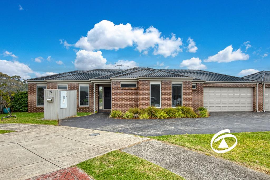 1/5 SPENCER PL, PAKENHAM, VIC 3810