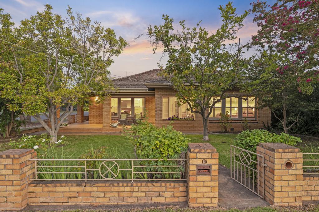 10 Turnbull St, Euroa, VIC 3666