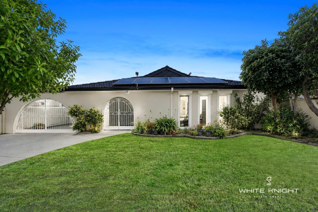 29 CHARLBURY GR, ST ALBANS, VIC 3021