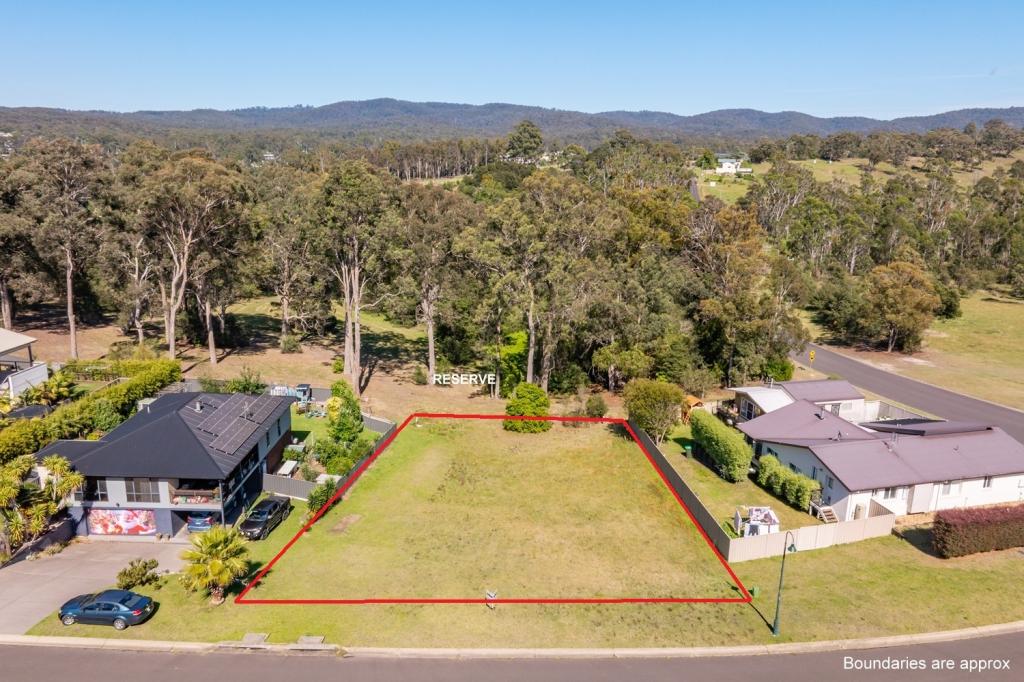 3 Kingfisher Cct, Eden, NSW 2551