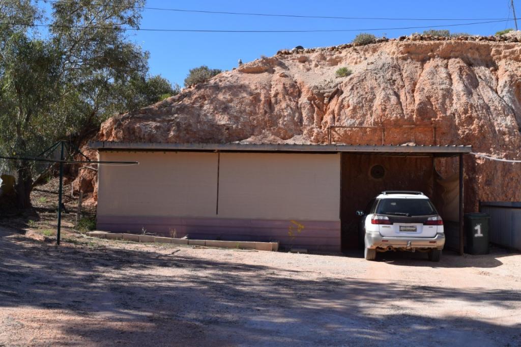 Lot 1 Hamilton Pde, Coober Pedy, SA 5723