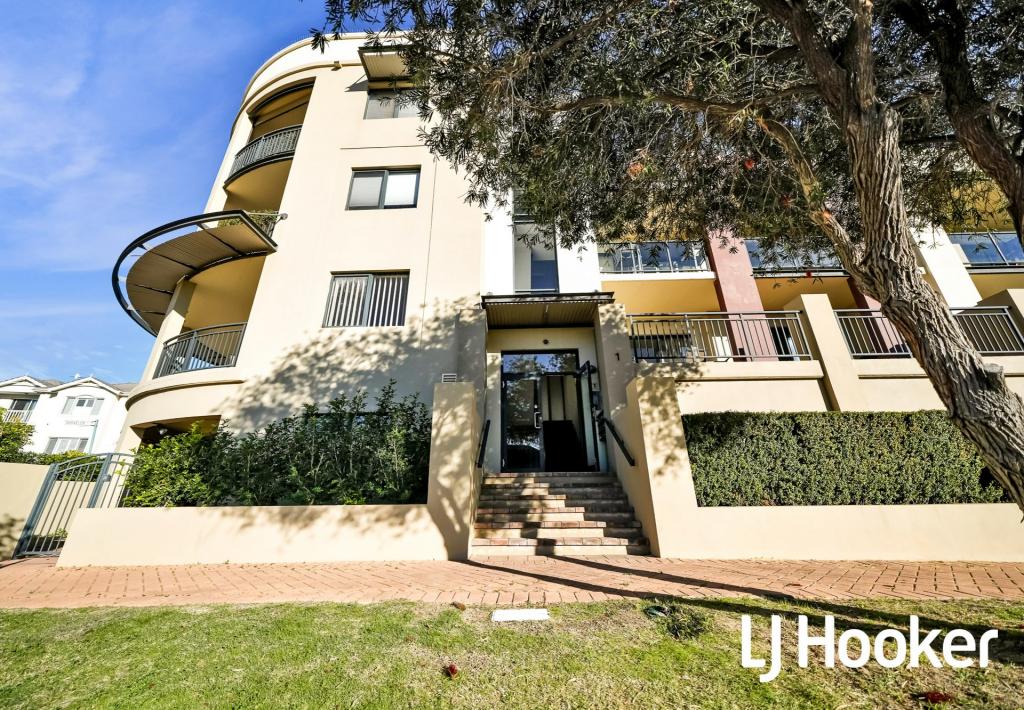8/1 Spinebill Loop, Joondalup, WA 6027
