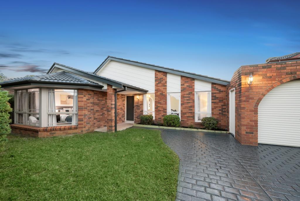 28 Taupo Cres, Rowville, VIC 3178