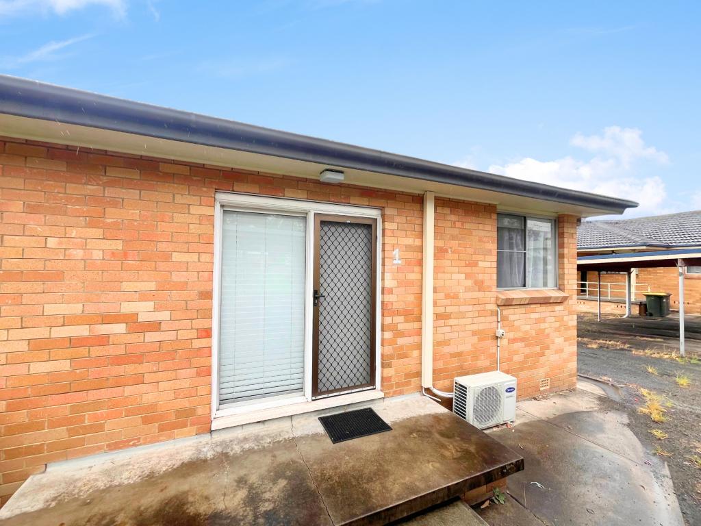 1/8 Clare St, Glendale, NSW 2285