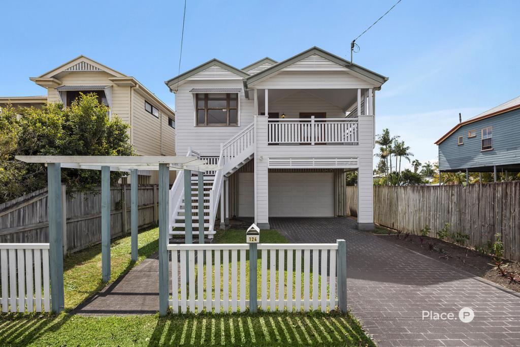 124 Armstrong Rd, Cannon Hill, QLD 4170