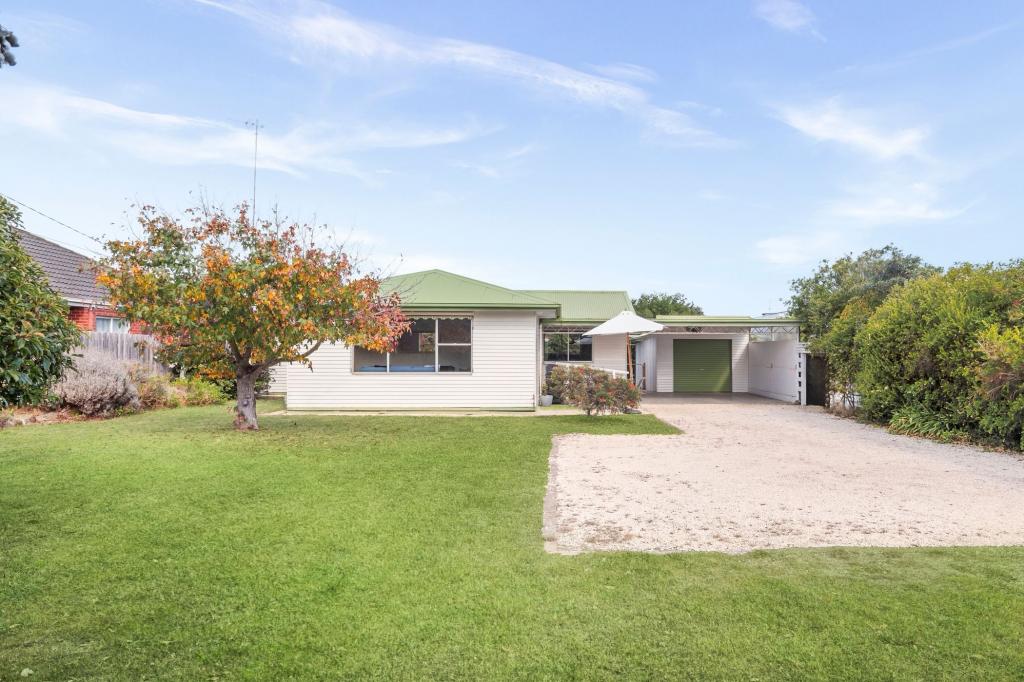 54 Powell St E, Ocean Grove, VIC 3226