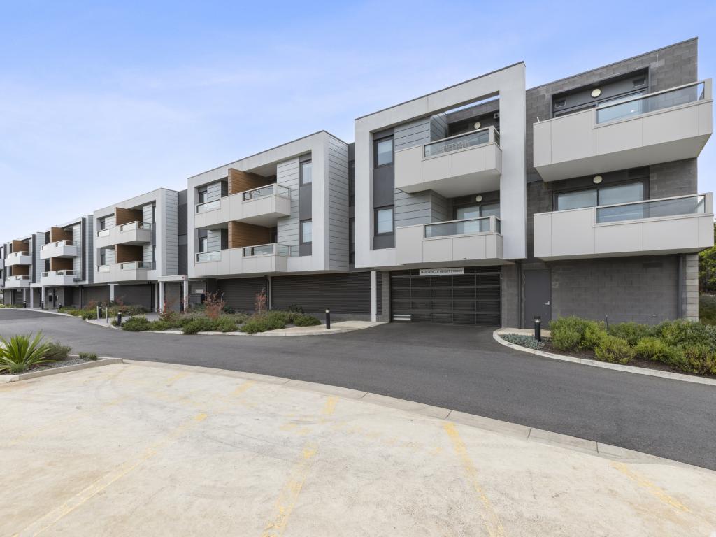28/104 Colac Rd, Highton, VIC 3216